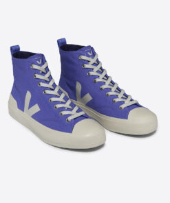 Alternative view of WATA II CANVAS GALAXY PIERRE