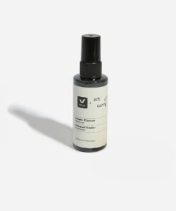 CLEANSER VEJA x ACT OF CARING