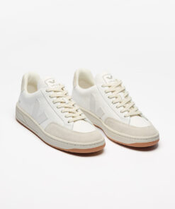 Alternative view of V-12 B-MESH WHITE NATURAL